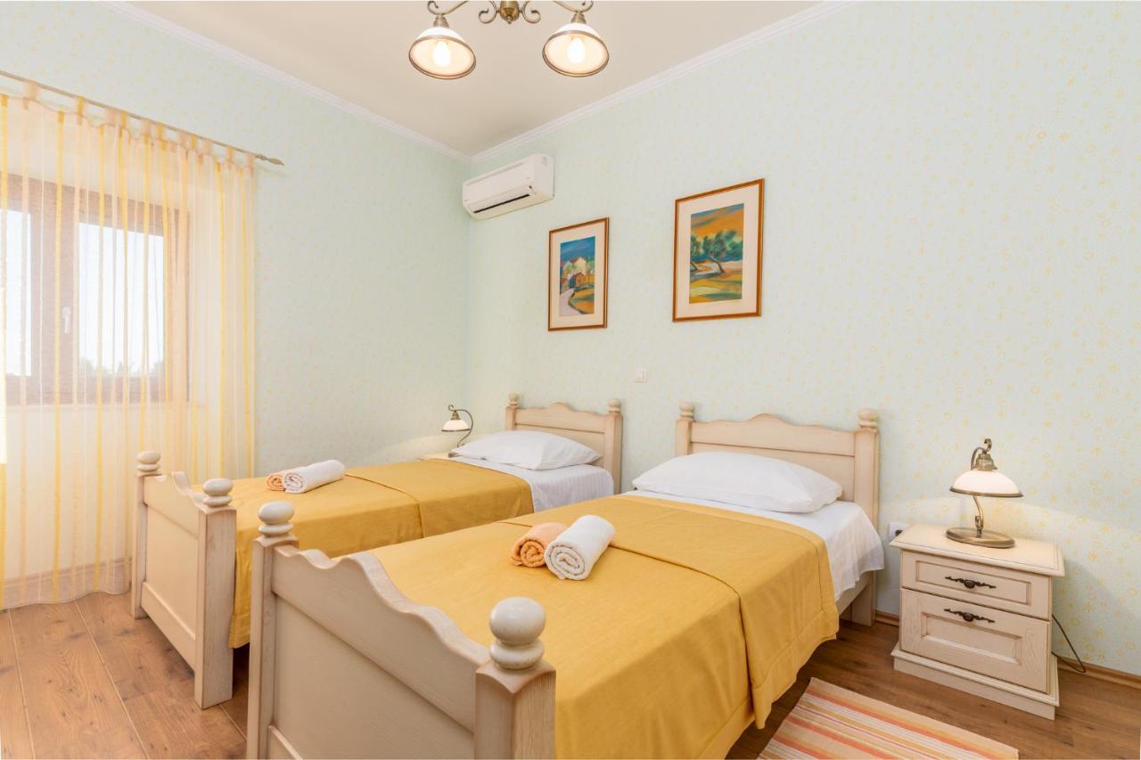 Casa Bepi Villa Канфанар Екстериор снимка